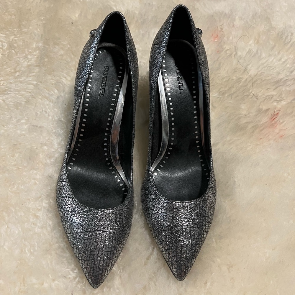Diesel heels